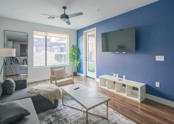 Apartment Modern 1bd - Pool, Gym, Parking, W-d - Sleeps 4 Tempe