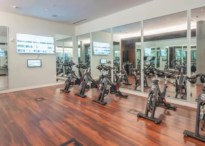 Modern 1bd - Pool, Gym, Parking, W-d - Sleeps 4 * Tempe